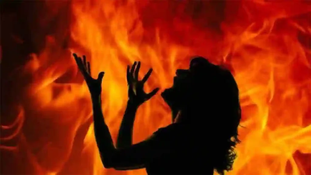 husband-burnt-his-wife-alive-for-not-getting-a-car-in-dowry-in-muzaffarpur-bihar