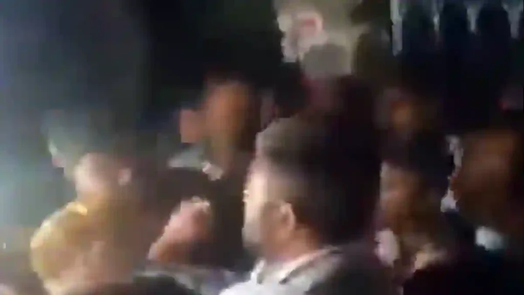 Manish Kashyap News - manish kashyap was beaten up in patna pmch by junior doctors